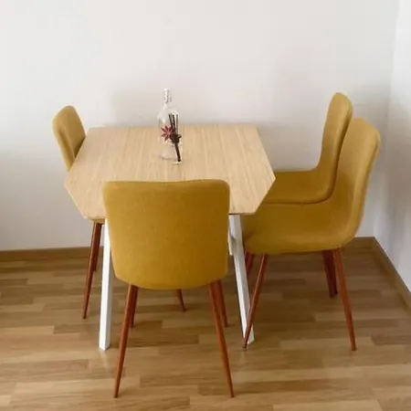 Appartement Apt Proche Gare Sncf + Parking *