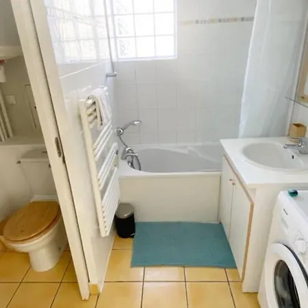 Appartement Apt Proche Gare Sncf + Parking *