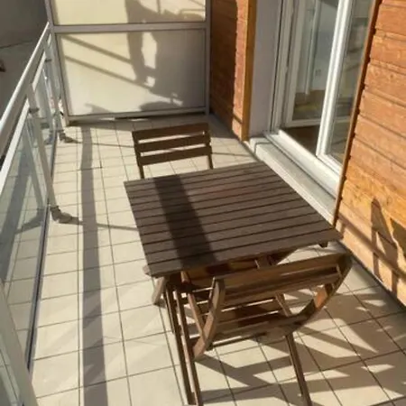 Apt Proche Gare Sncf + Parking Appartement *